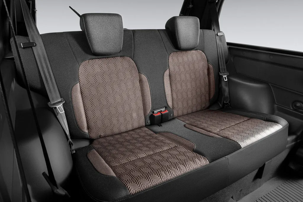 Lada Urban 3dv New